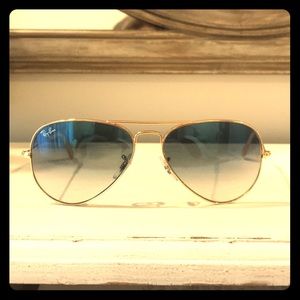 Ray ban aviators in blue and gold